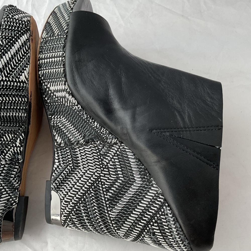 Sam Edelman Kylie Wedge Mules Black Leather Peep Toe Heels Women’s Size 7.5 - Picture 12 of 14